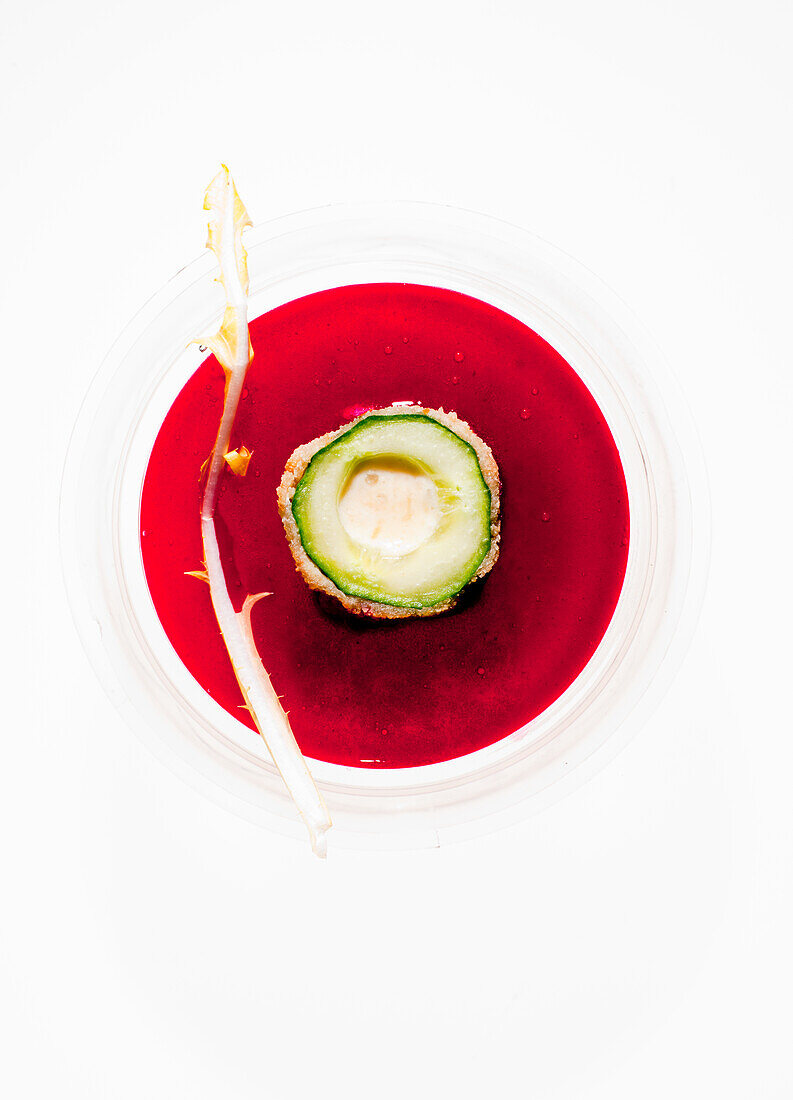 Ginger beer, beetroot and mint soup with baked Obatzda cucumber