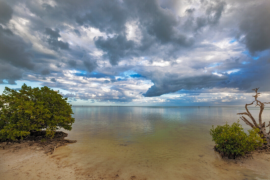 Gulf of Mexico waters from Annes Beach on Lower Matecumbe Key in Islamorada, Florida, USA