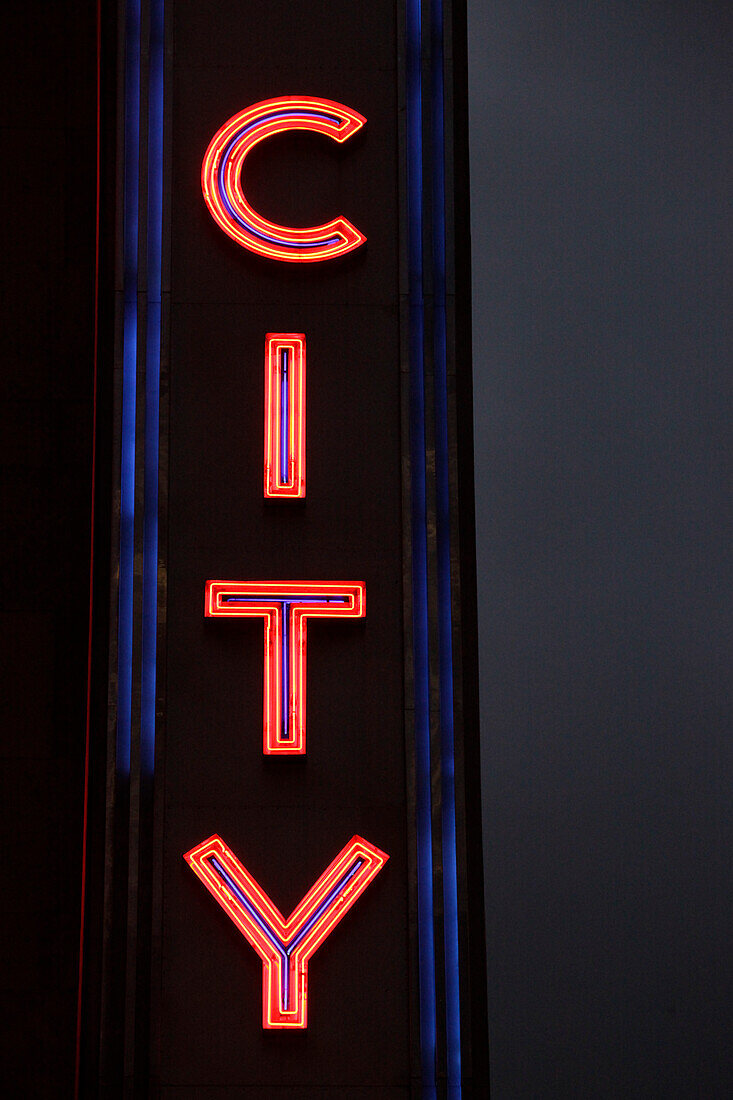 New York City, New York, USA. Neonschild