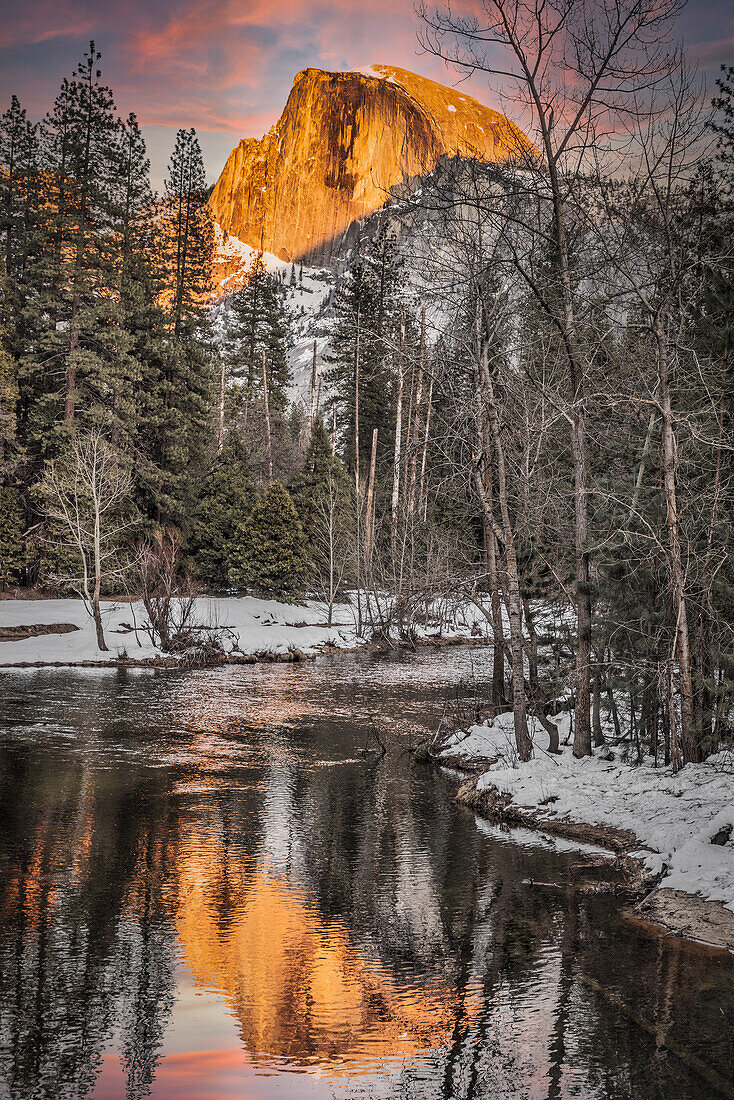 USA, Kalifornien, Half Dome im Yosemite.