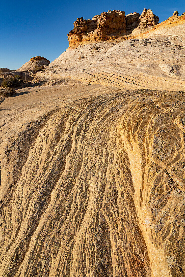 USA, Utah. Sandsteinformation und Kreuzschichten, Canyonlands National Park, Island in the Sky.