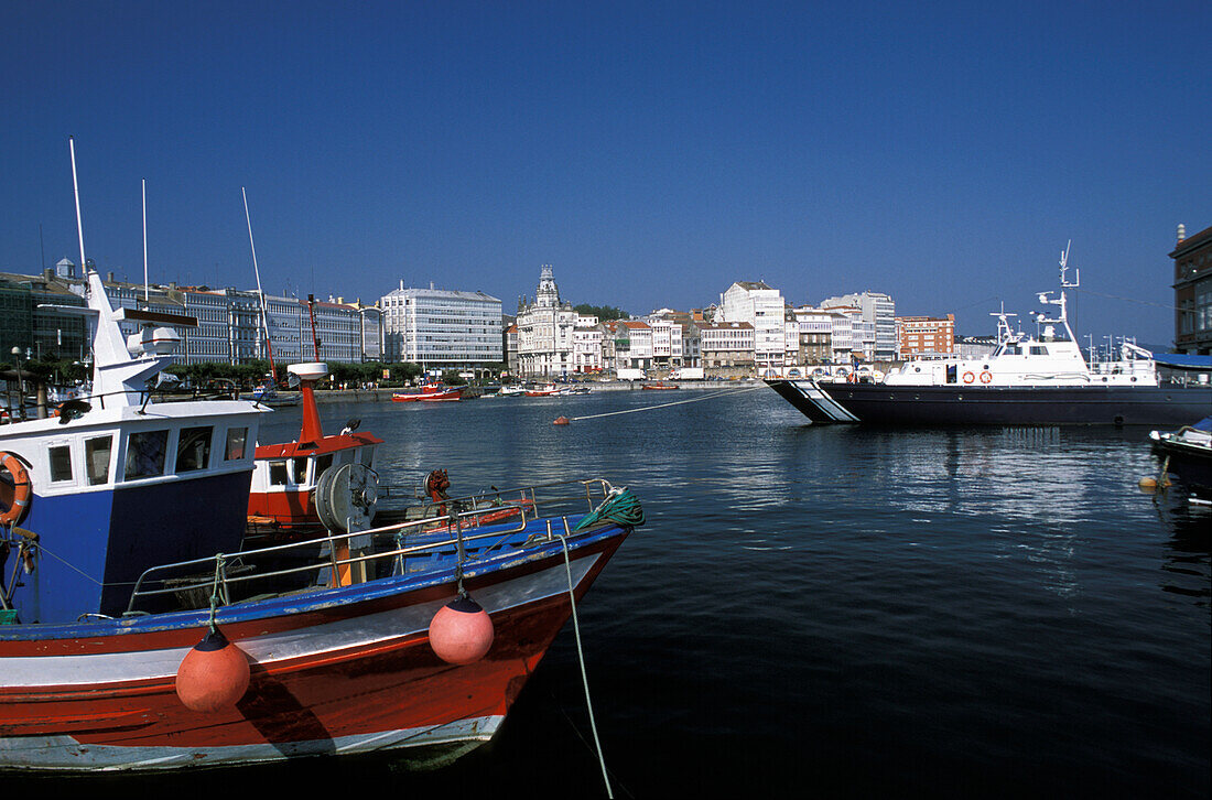 Fishing Boats & Waterfront Â 