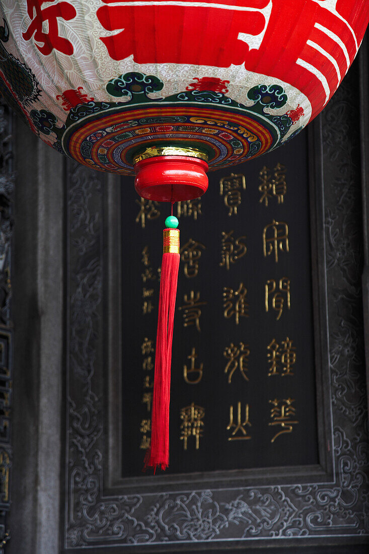 Laterne am Longshan-Tempel