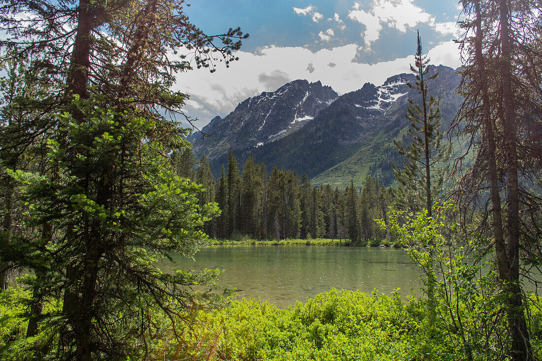 String Lake, Grand Tetons National Park, Wyoming, USA