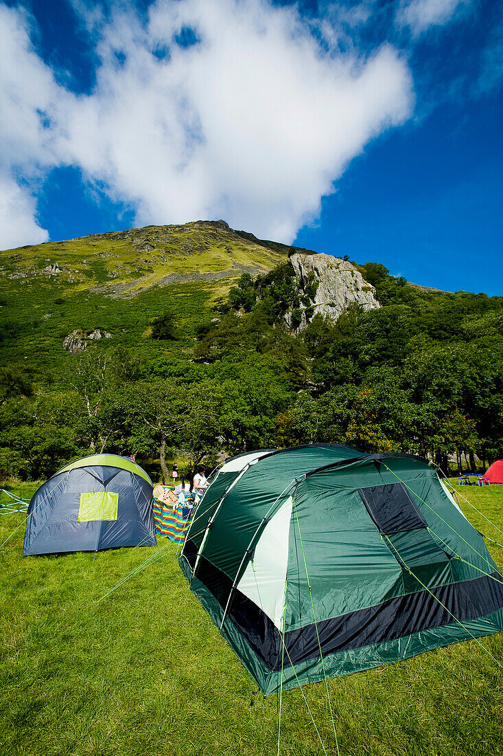 Llyn Gwynant Campsite, Nantgwynant, Snowdonia National Park, North Wales