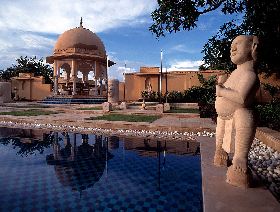 Oberoi Rajvilas Hotel; Jaipur Rajasthan India