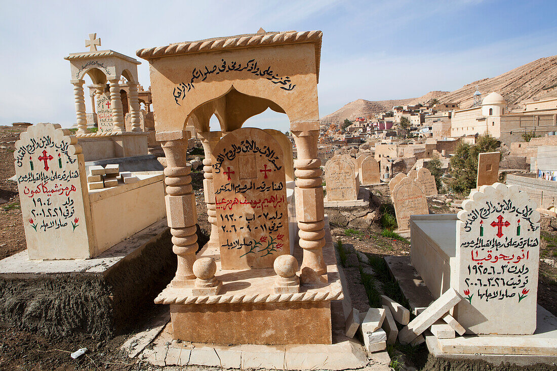 Christlicher Friedhof in Alqosh (Alkosh) Irakisch-Kurdistan, Irak