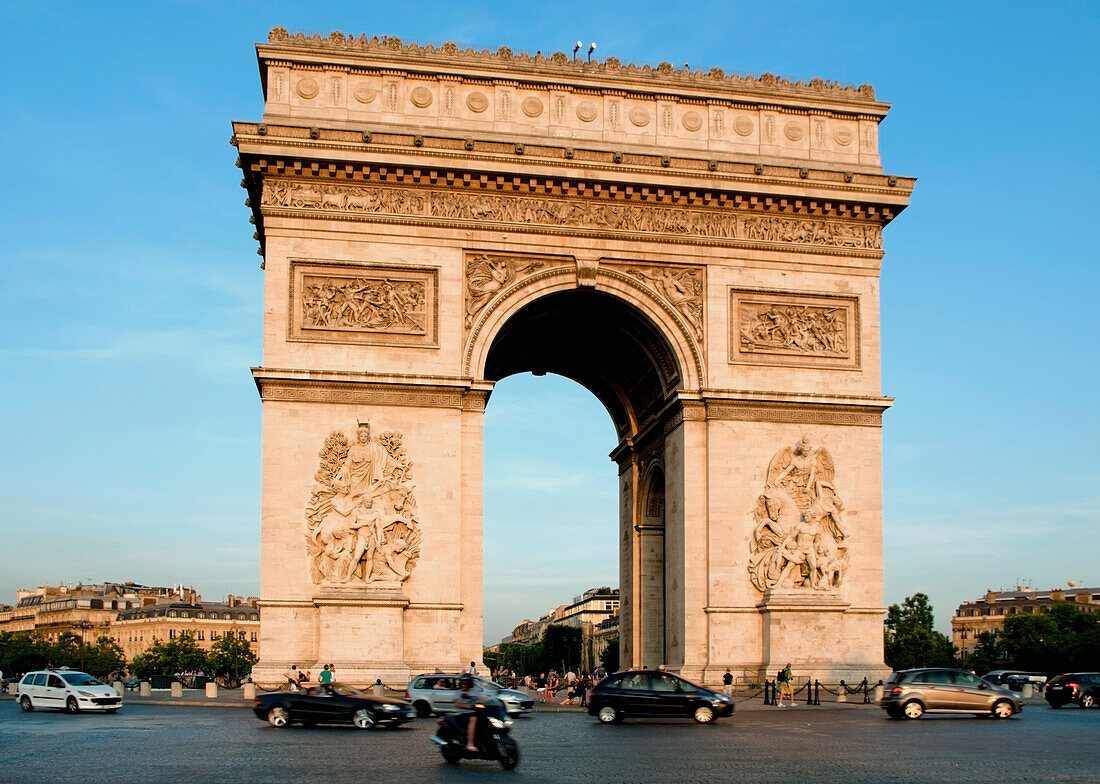 France, Arc de Triomphe; Paris