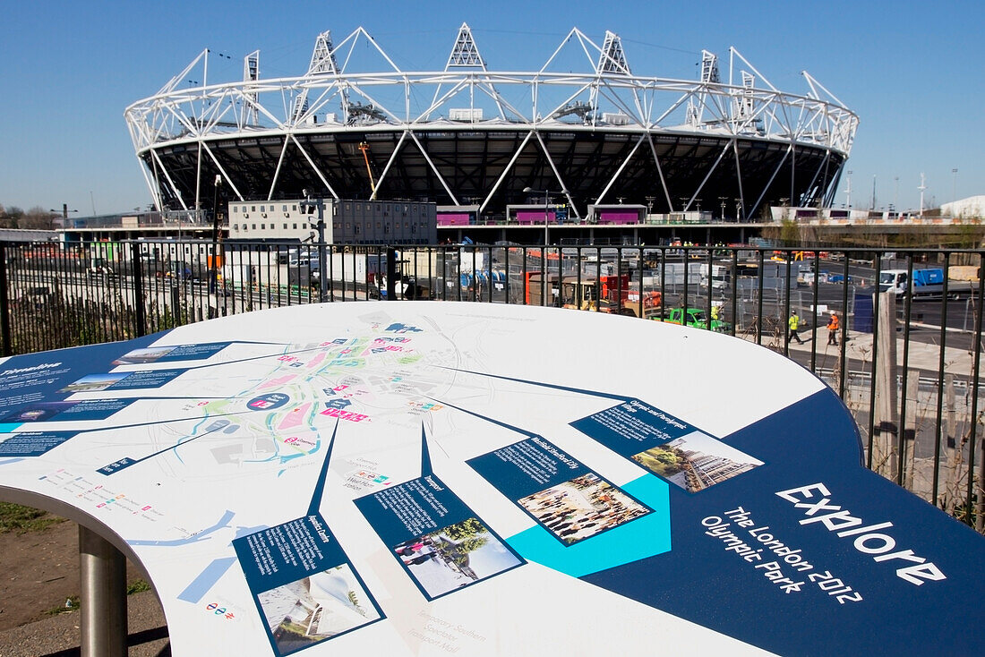 Vereinigtes Königreich, Blick auf das Olympic Park Stadion; London