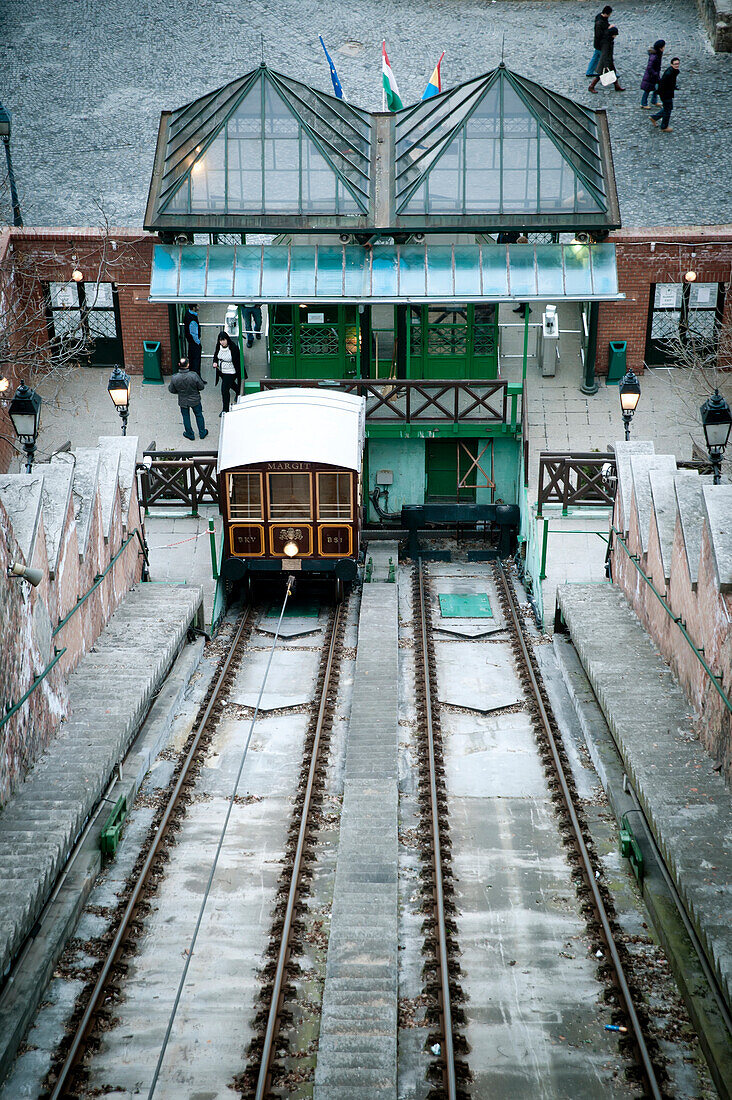 Burgberg-Seilbahn, Budapest, Ungarn