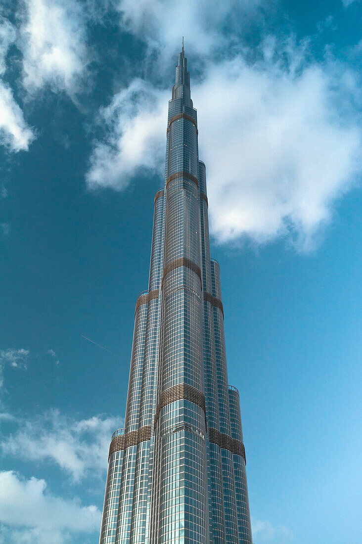 Dubai, Uae.Der Burj Khalifa in der Abenddämmerung