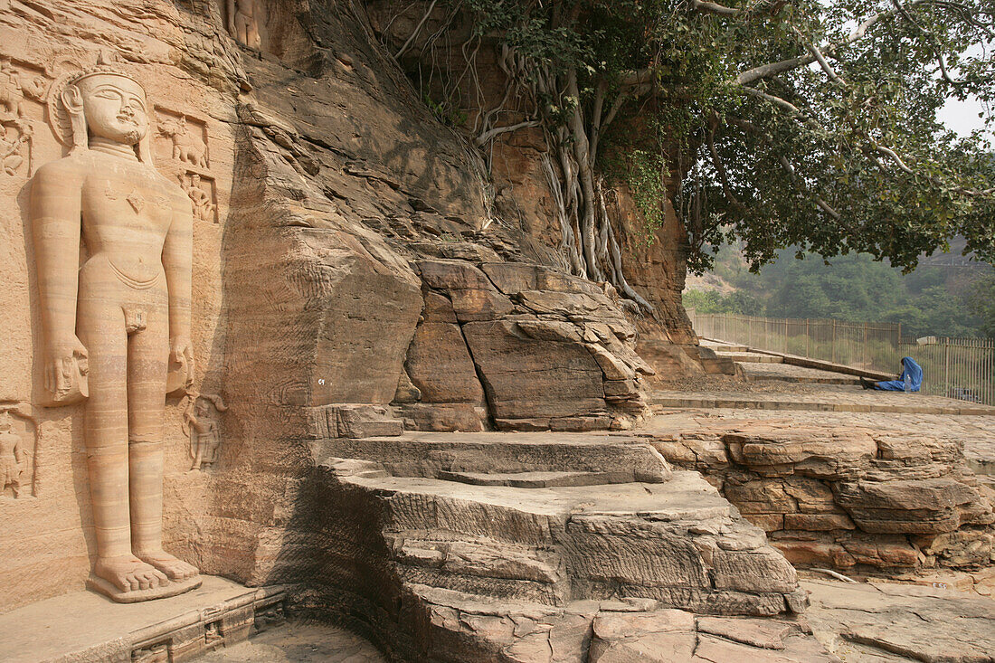 Statuen der Jain-Götter Gwalior Madhya Pradesh Indien