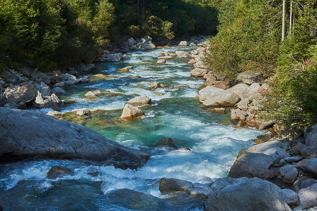 Stromschnellen bei den Krimmler Wasserfällen; Bundesland Salzburg, Österreich