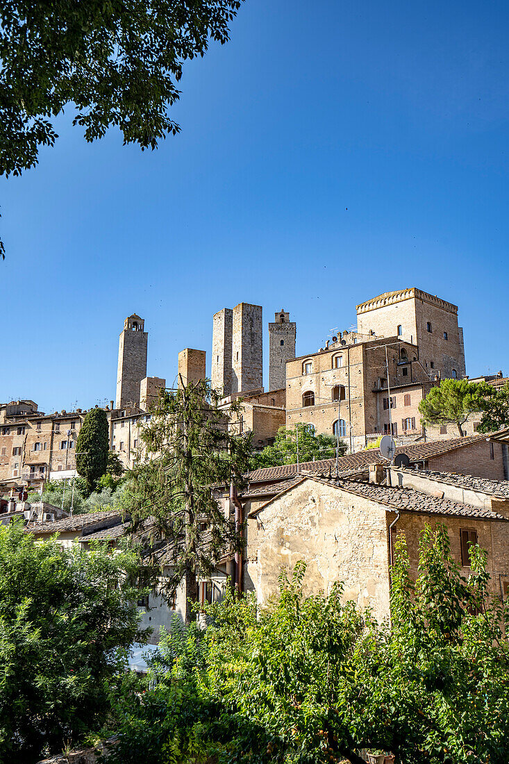 Historic old town and towers of San Gimignano; San Gimignano, Tuscany, Italy
