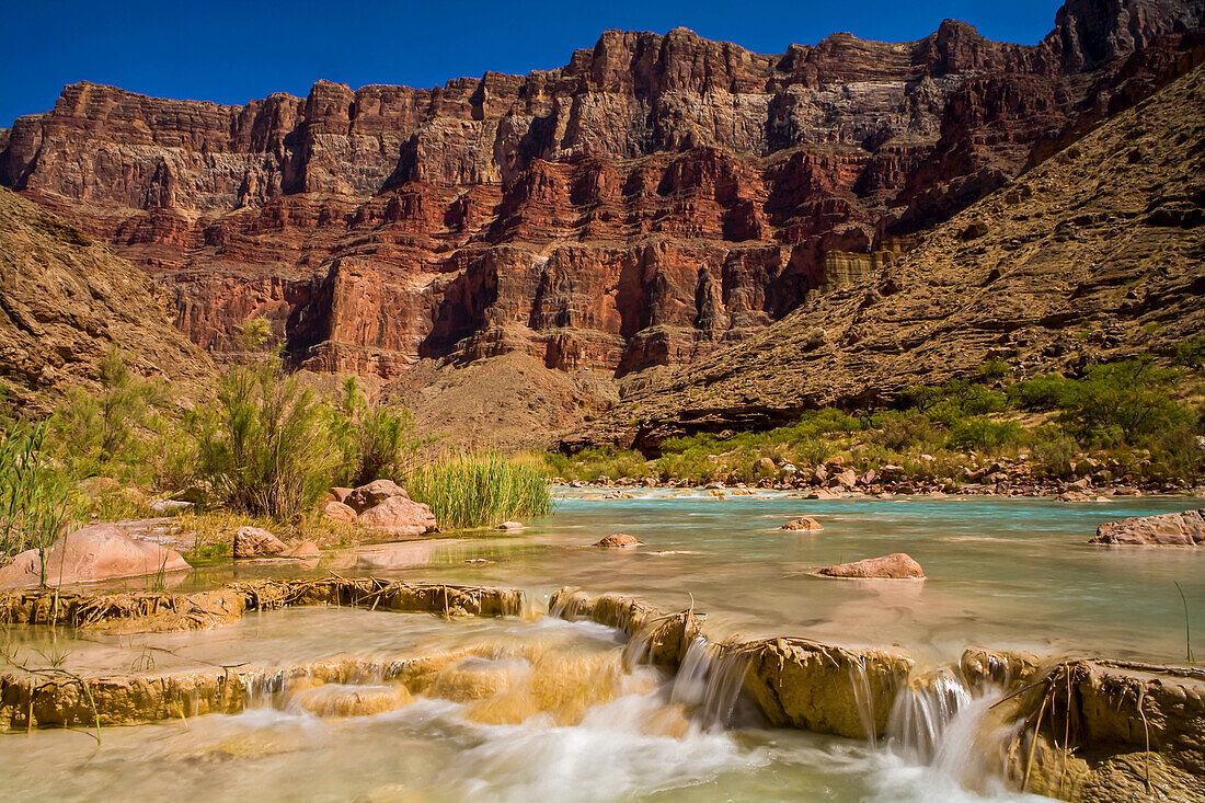 Turquiose-colored water at Travertine Cascades, Little Colorado River.