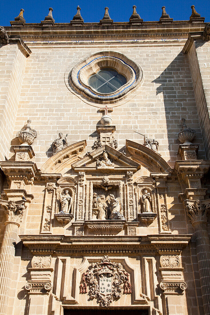 Verziertes Design an der Fassade der Kathedrale; Jerez De La Frontera Andalusien Spanien