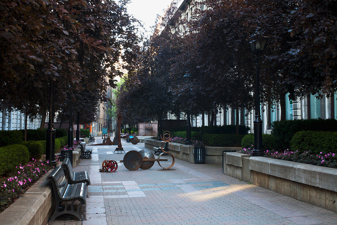 Park im alten Montreal; Montreal Quebec Kanada