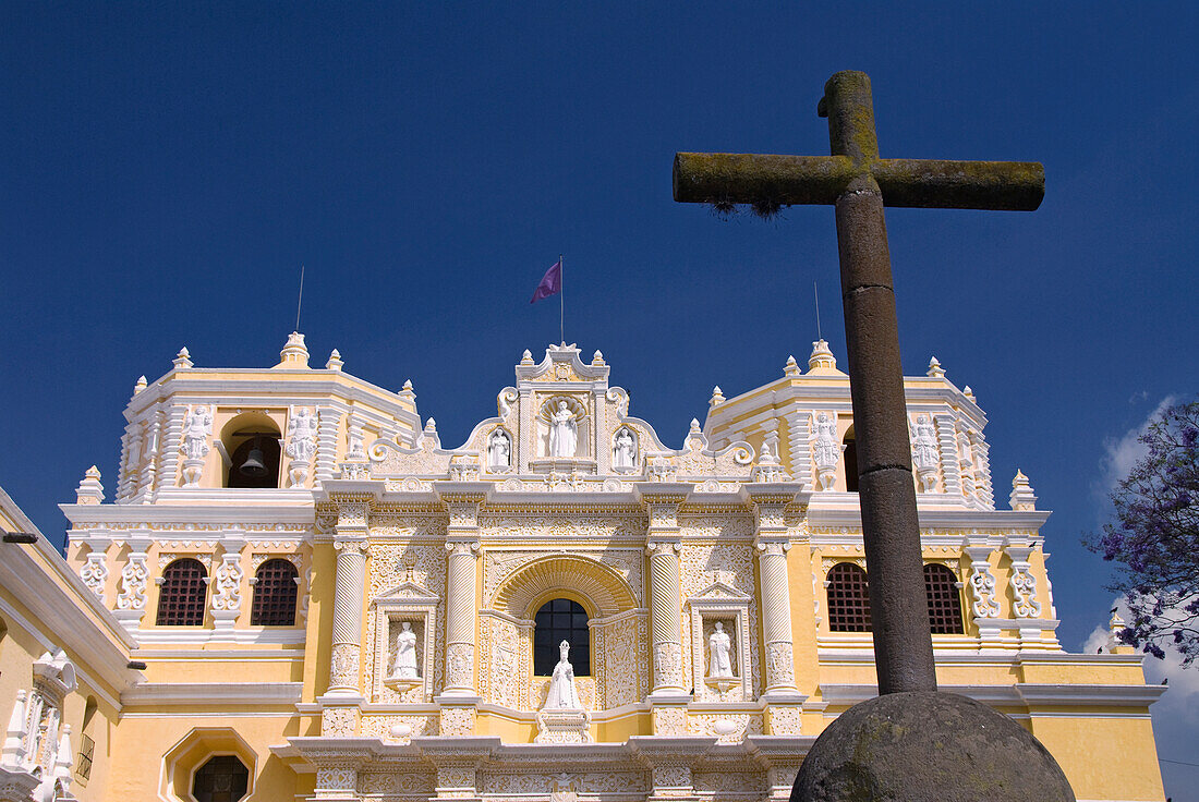 Guatemala, Antigua, Kirche und Kloster von Nuestra Senora de la Merced