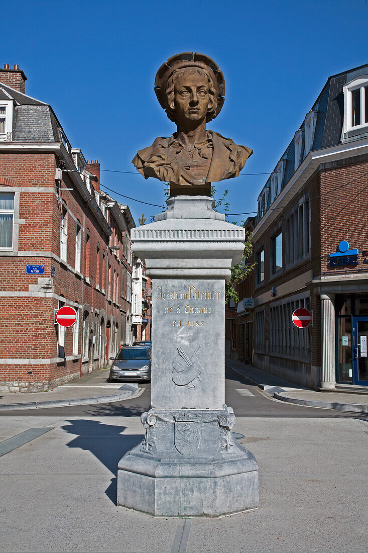 Skulptur des Künstlers Joachim Patinir; Dinant Namur Belgien