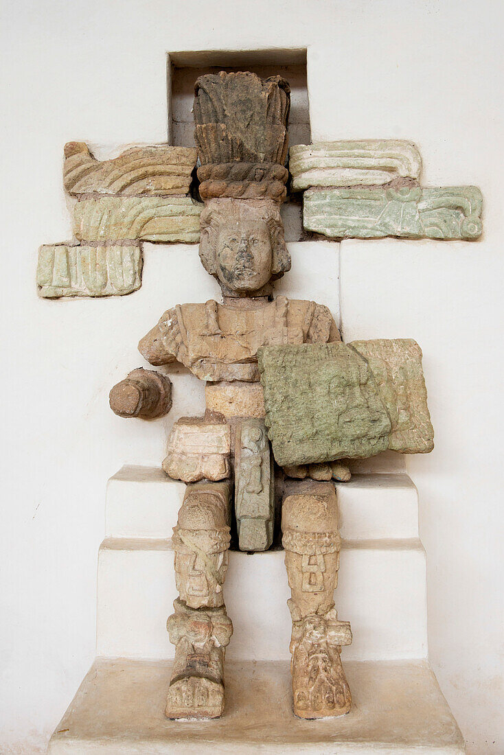 Ein Artefakt der Maya-Zivilisation in den Ruinen von Copan; Copan, Honduras