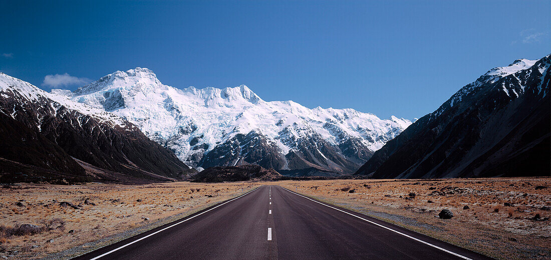 Highway, Mt Cook, South Island, New Zealand