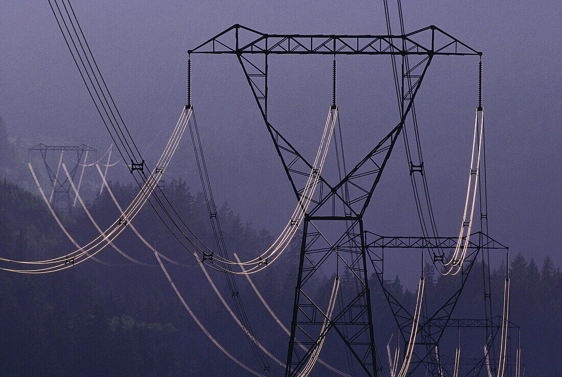 Stromleitungen, British Columbia, Kanada