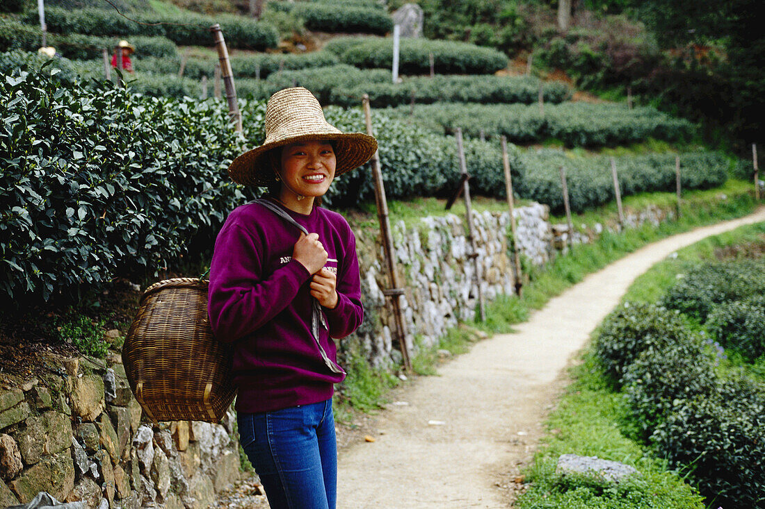 Porträt einer Teepflückerin, Hangzhou, China