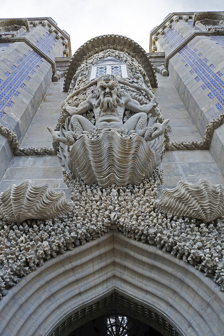 Architektonisches Detail des Pena-Palastes in der Gemeinde Sintra, Portugal