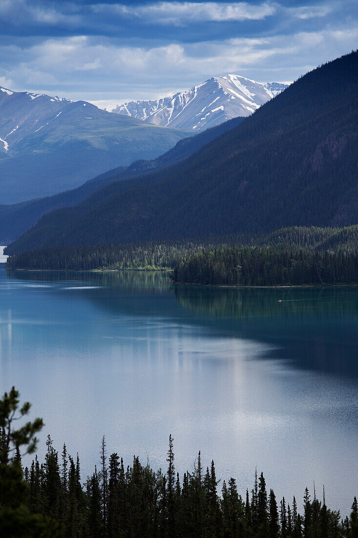 Muncho Lake Provincial Park, British Columbia, Canada