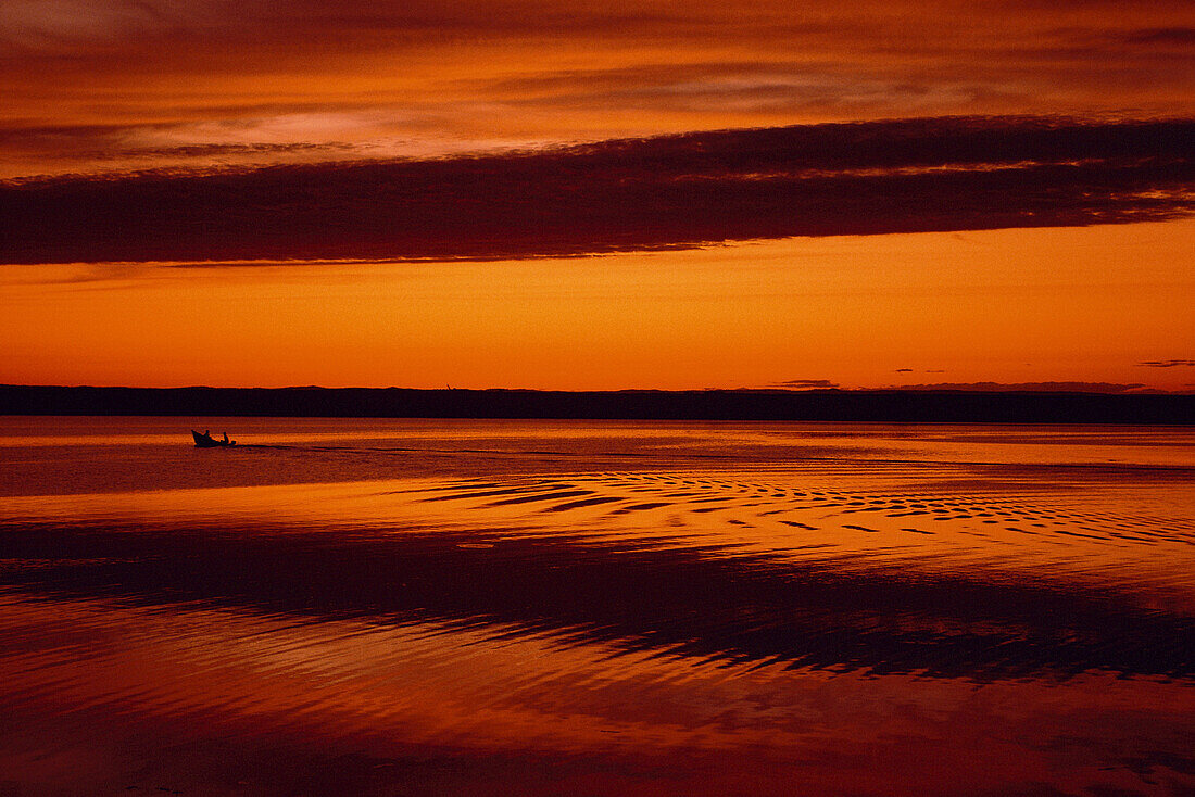 Sonnenuntergang, Dunkler Hafen Grand Manan Island New Brunswick, Kanada