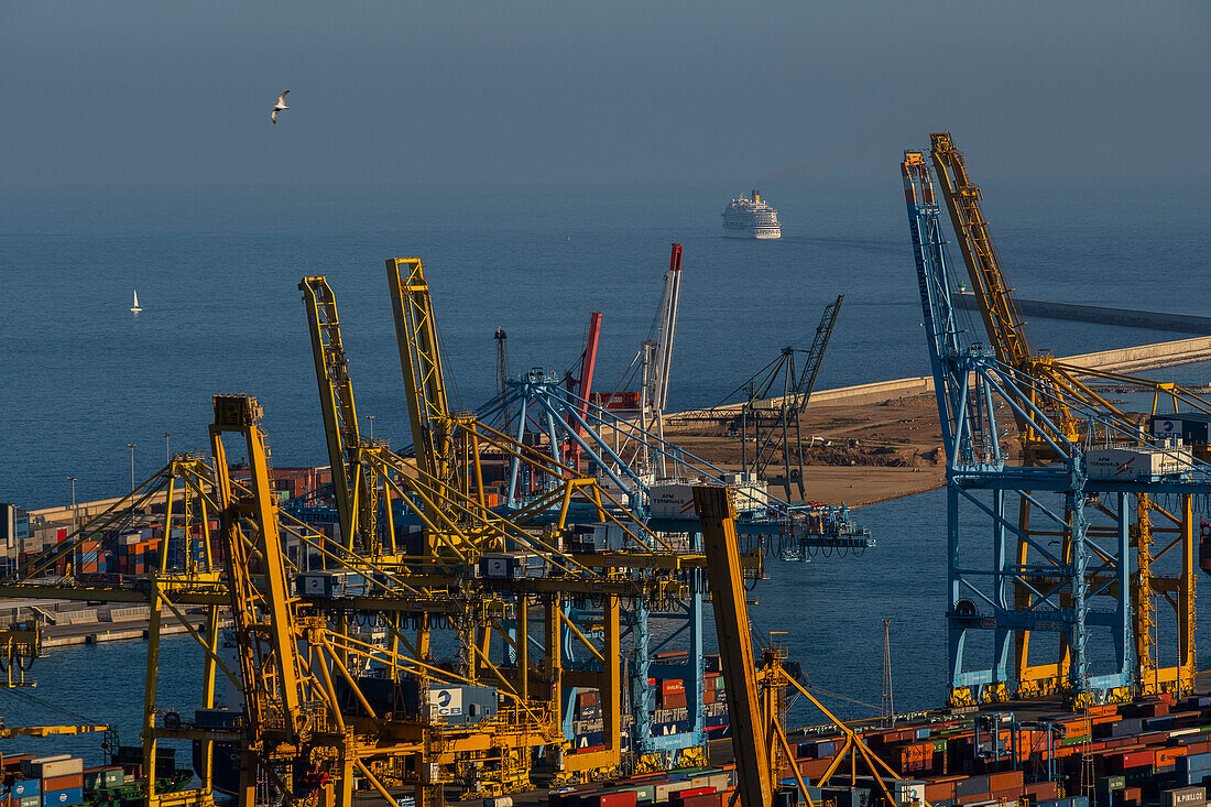 Industriehafen, Barcelona, Spanien