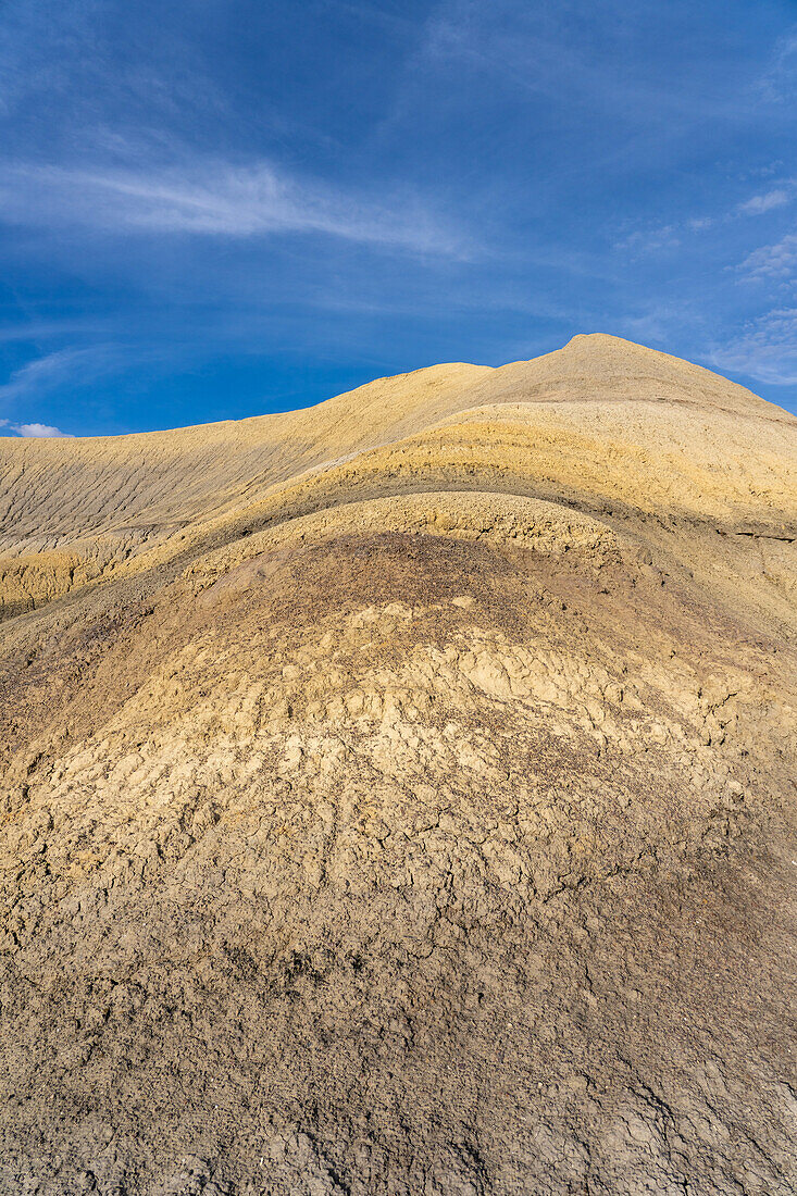 Farbenfrohe Mancos Shale Formationen im Blue Valley, Caineville Desert, nahe Hanksville, Utah.