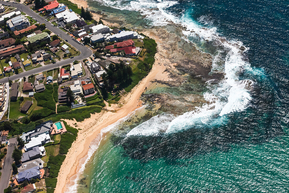 Luftaufnahme der Blue Bay in New South Wales, Australien