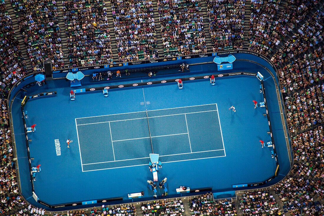 Dämmerungsluftaufnahme des Australian Open Tennisturniers, Rod Laver Arena.
