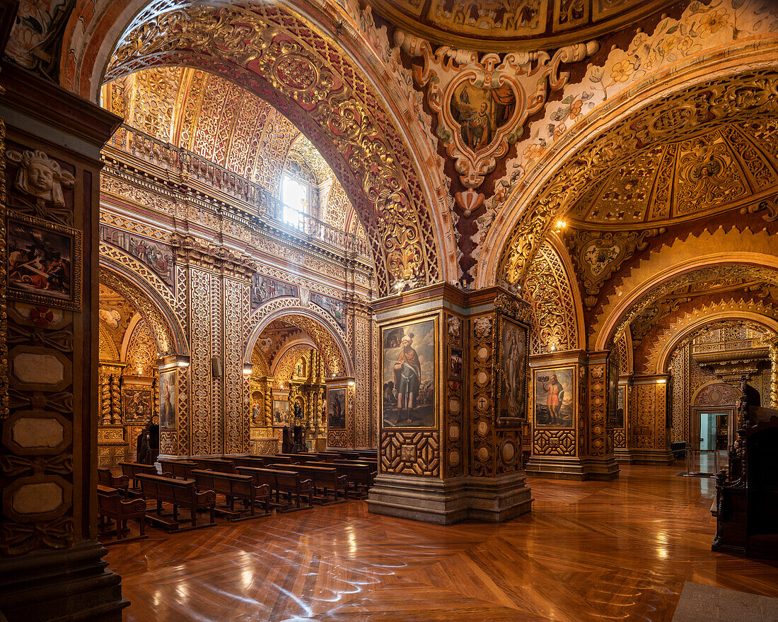 Innenraum der Compania de Jesus, Quito, Pichincha, Ecuador, Südamerika