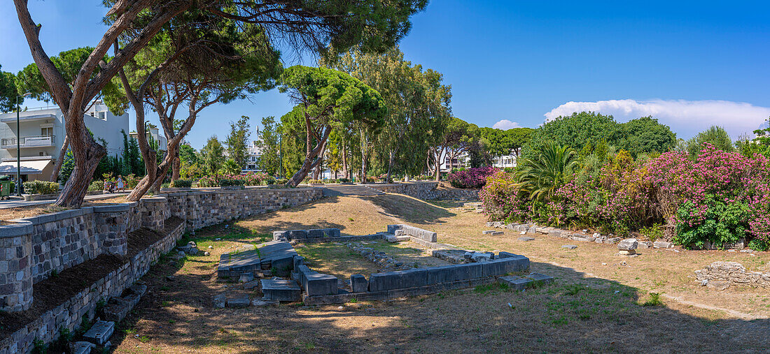 Blick auf den Dionysos-Altar, Kos-Stadt, Kos, Dodekanes, Griechische Inseln, Griechenland, Europa