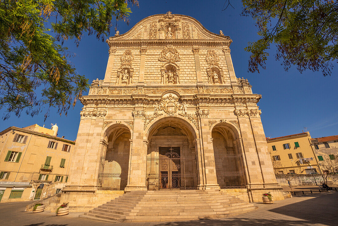 Blick auf die Kathedrale di San Nicola (Duomo) auf der Piazza Duomo in Sassari, Sassari, Sardinien, Italien, Mittelmeer, Europa