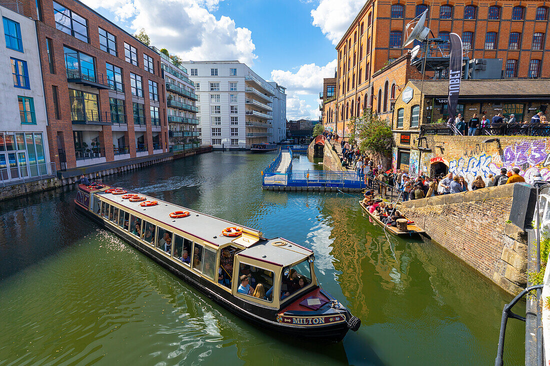 Camden Lock Area, Kanalboot, Regent's Canal, London, England, Vereinigtes Königreich, Europa