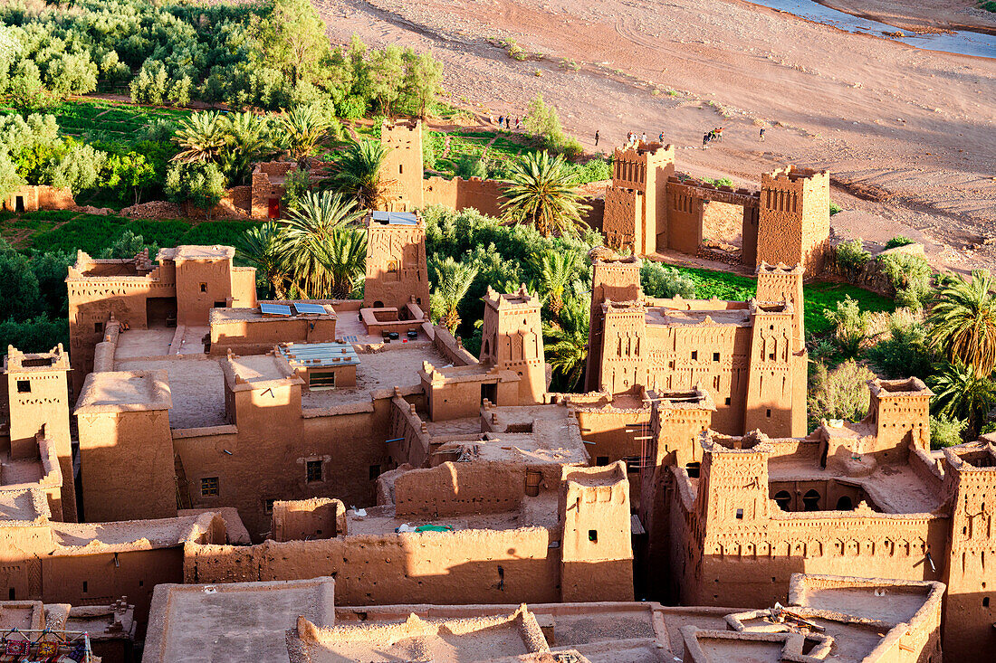 Sunset over the old castles in Ait Ben Haddou, UNESCO World Heritage Site, Ouarzazate province, Morocco, North Africa, Africa