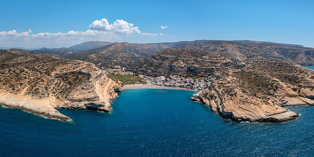 Bucht und Strand von Matala, Iraklion, Kreta, Griechische Inseln, Griechenland, Europa