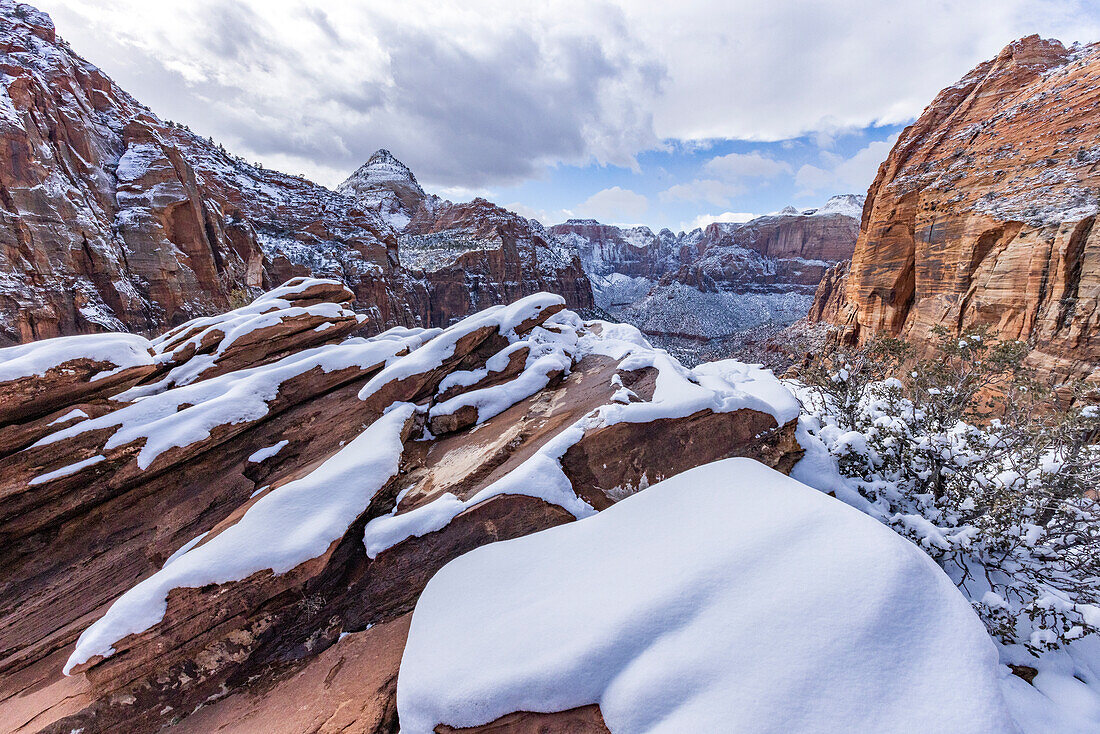 USA, Utah, Springdale, Zion National Park, Scenic view of mountains in winter