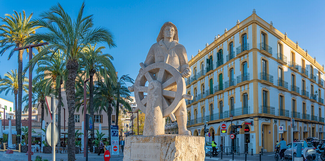 View of Monument a la Gent de la Mar near harbour, UNESCO World Heritage Site, Ibiza Town, Eivissa, Balearic Islands, Spain, Mediterranean, Europe