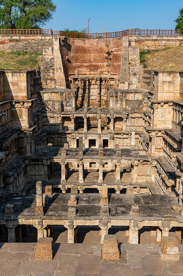 Rani Ki Vav, Der Stufenbrunnen der Königin, UNESCO-Welterbe, Patan, Gujarat, Indien, Asien