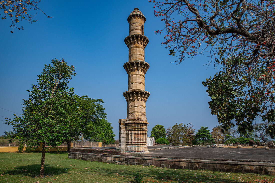 Ek Minar Ki Masjid, Archäologischer Park von Champaner-Pavagadh, UNESCO-Welterbe, Gujarat, Indien, Asien
