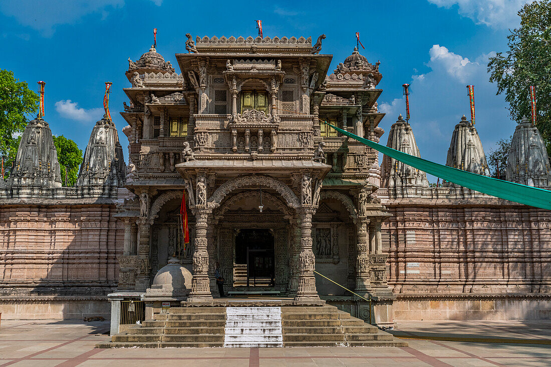 Hutheesing Jain Temple, Ahmedabad, Gujarat, India, Asia