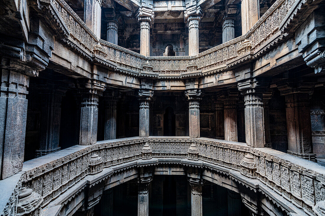 Dai Halima Vav Stepwell, Ahmedabad, Gujarat, India, Asia