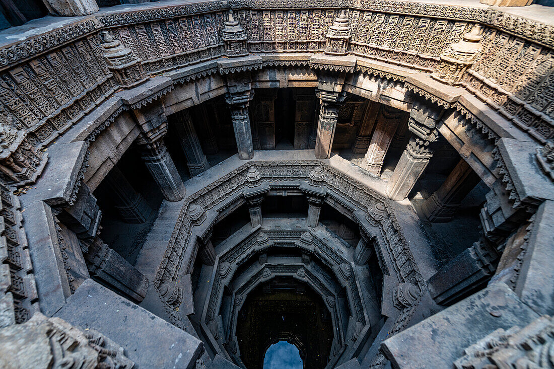 Dai Halima Vav Stufenbrunnen, Ahmedabad, Gujarat, Indien, Asien