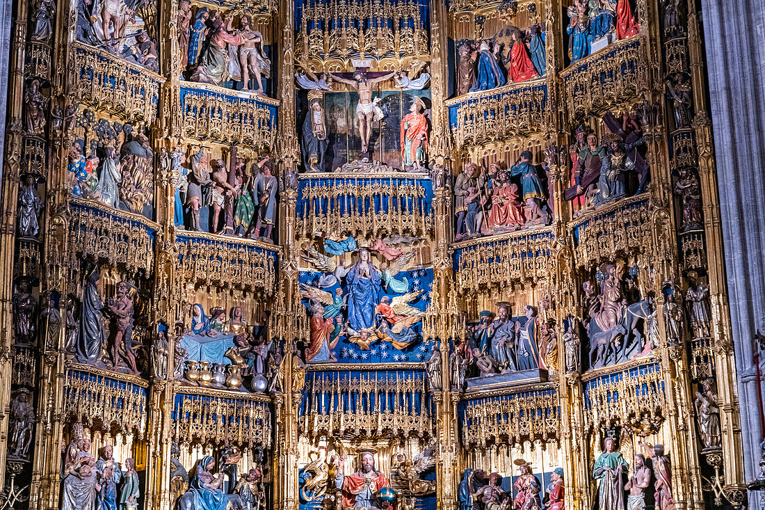 Innenraum der Kathedrale von San Salvador, Oviedo, UNESCO-Welterbe, Asturien, Spanien, Europa