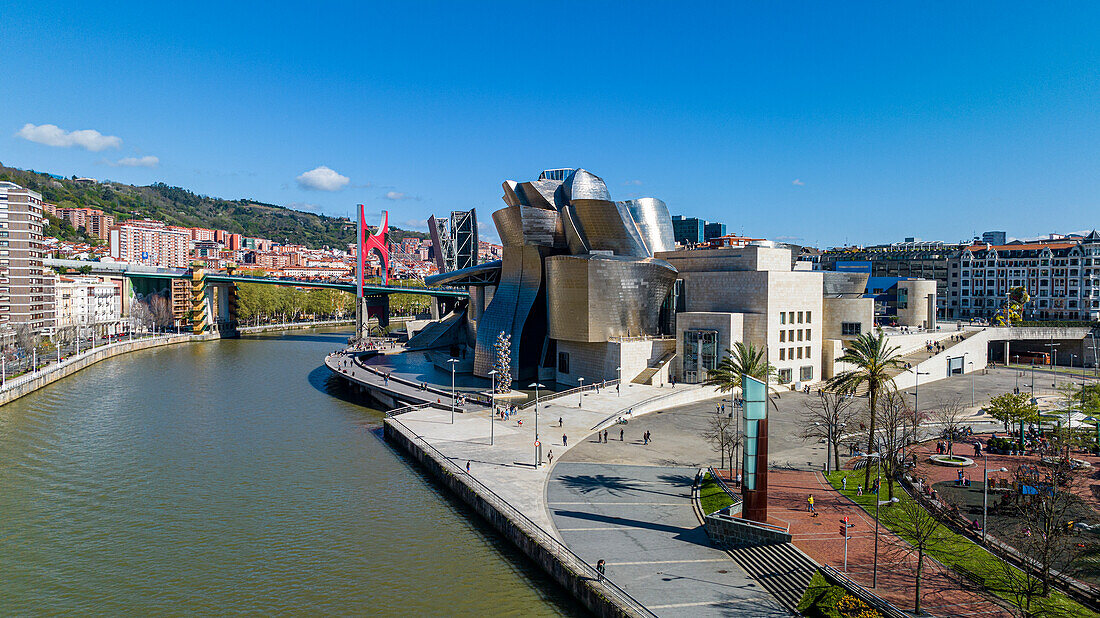 Luftaufnahme des Guggenheim-Museums, Bilbao, Baskenland, Spanien, Europa