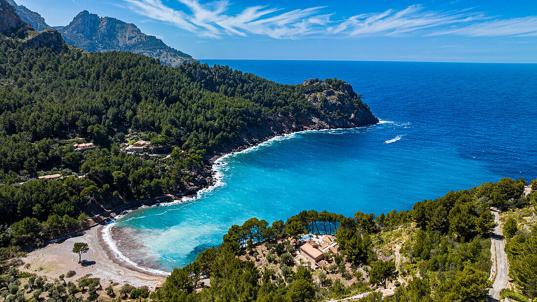 Luftaufnahme des Tuent Beach, Mallorca, Balearen, Spanien, Mittelmeer, Europa